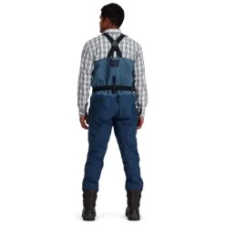 Simms Freestone Stockingfoot -ReelMasters Store 231 simms freestone stockingfoot midnight 03