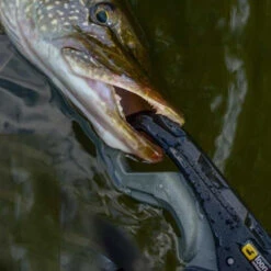 Loon Outdoors Loon Apex Lip Gripper -ReelMasters Store Apex lip gripper alt 1 1000x e6f70f7b 773a 4445 933d b3d6c6a26ee1