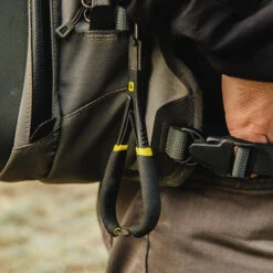 Loon Outdoors LOON ROGUE MITTEN SCISSOR CLAMPS W/ COMFY GRIP -ReelMasters Store Rogue Mitten Scissor Clamps alt 3 1000x c21e068b 235d 43ff 9f05 9bd06fc30812