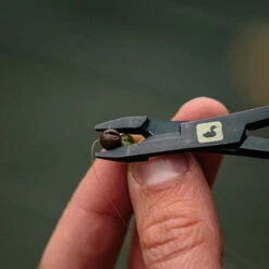 Loon Outdoors LOON ICONIC KIT -ReelMasters Store Rogue Quickdraw Forceps alt 3 1000x e53b5815 86a0 48da 9f5d f8641e5bf820