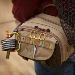 Fishpond Blue River Chest/Lumbar Pack -ReelMasters Store p 8b3dc154 3a81 4597 9d49 931110383940